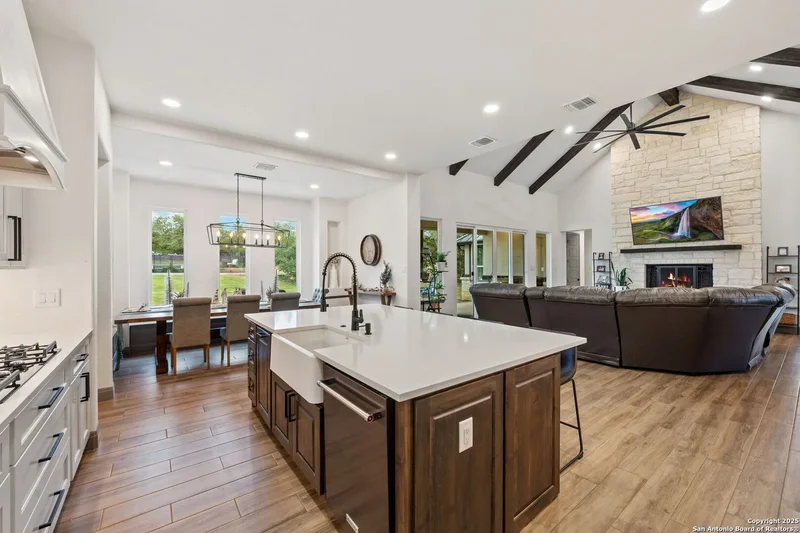 1113 Provence, New Braunfels, TX 78132, New Braunfels, Texas, United States. - Photo 24
