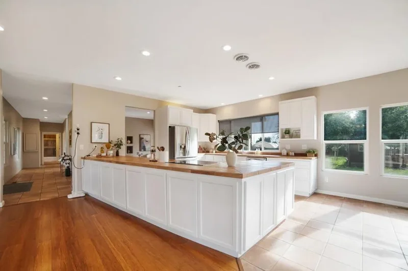389 Corralitos Road, Watsonville, CA 95076, Watsonville, California, United States. - Photo 38