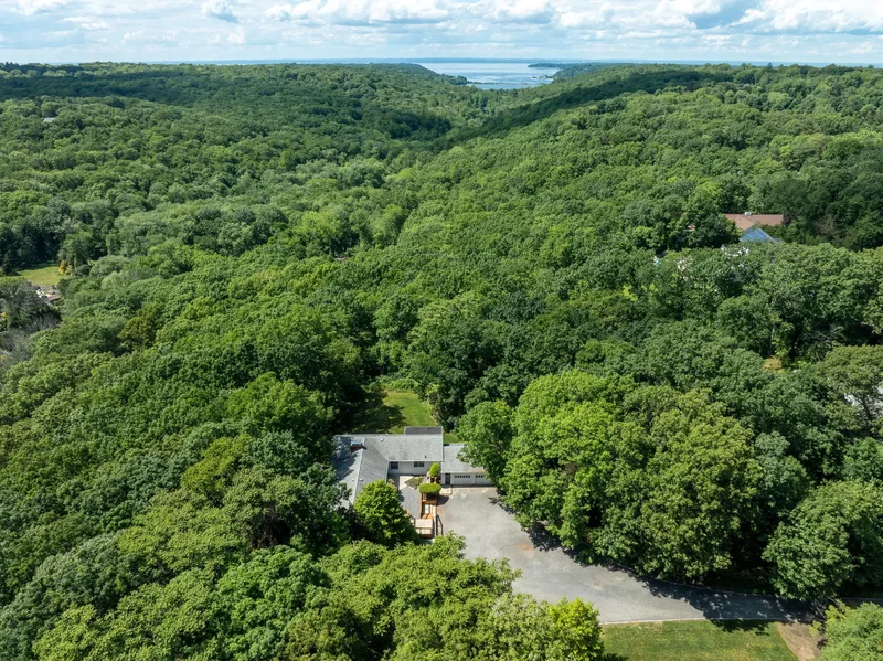3 South Run, Cold Spring Harbor, NY 11724, Cold Spring Harbor, New York, United States. - Photo 7