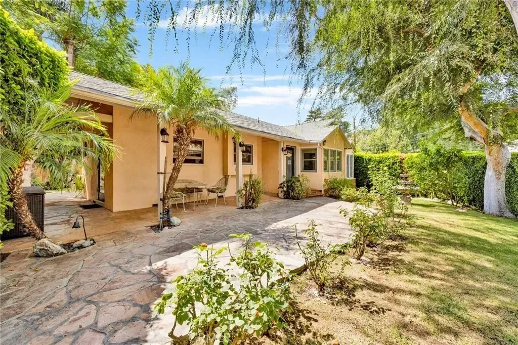 3398 Floyd, Los Angeles, California, United States. - Photo 7