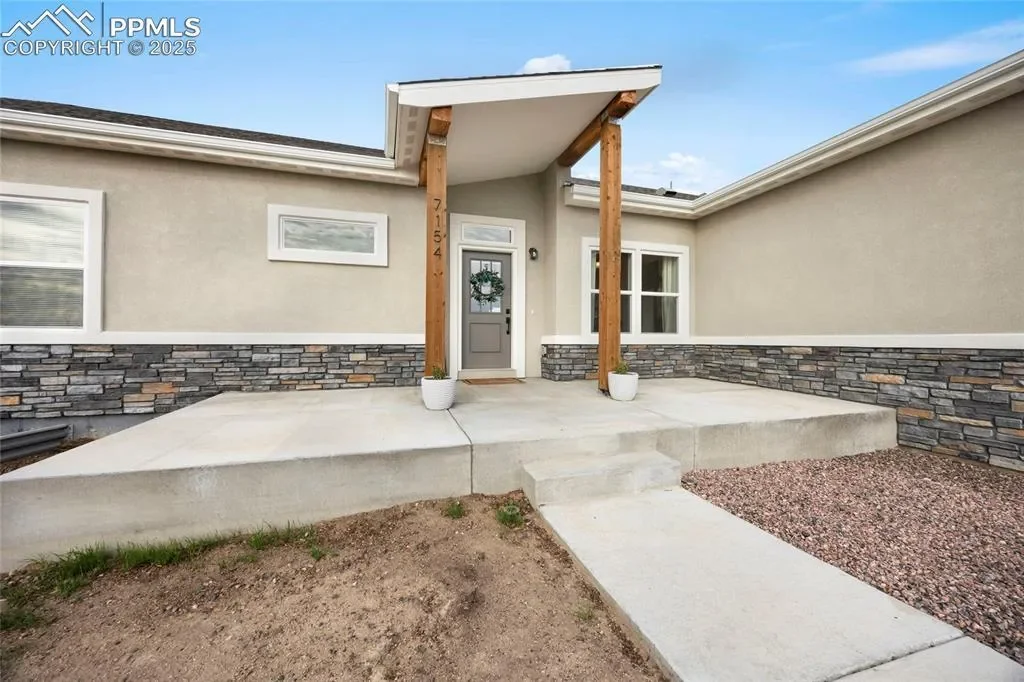 Gallery photo 3