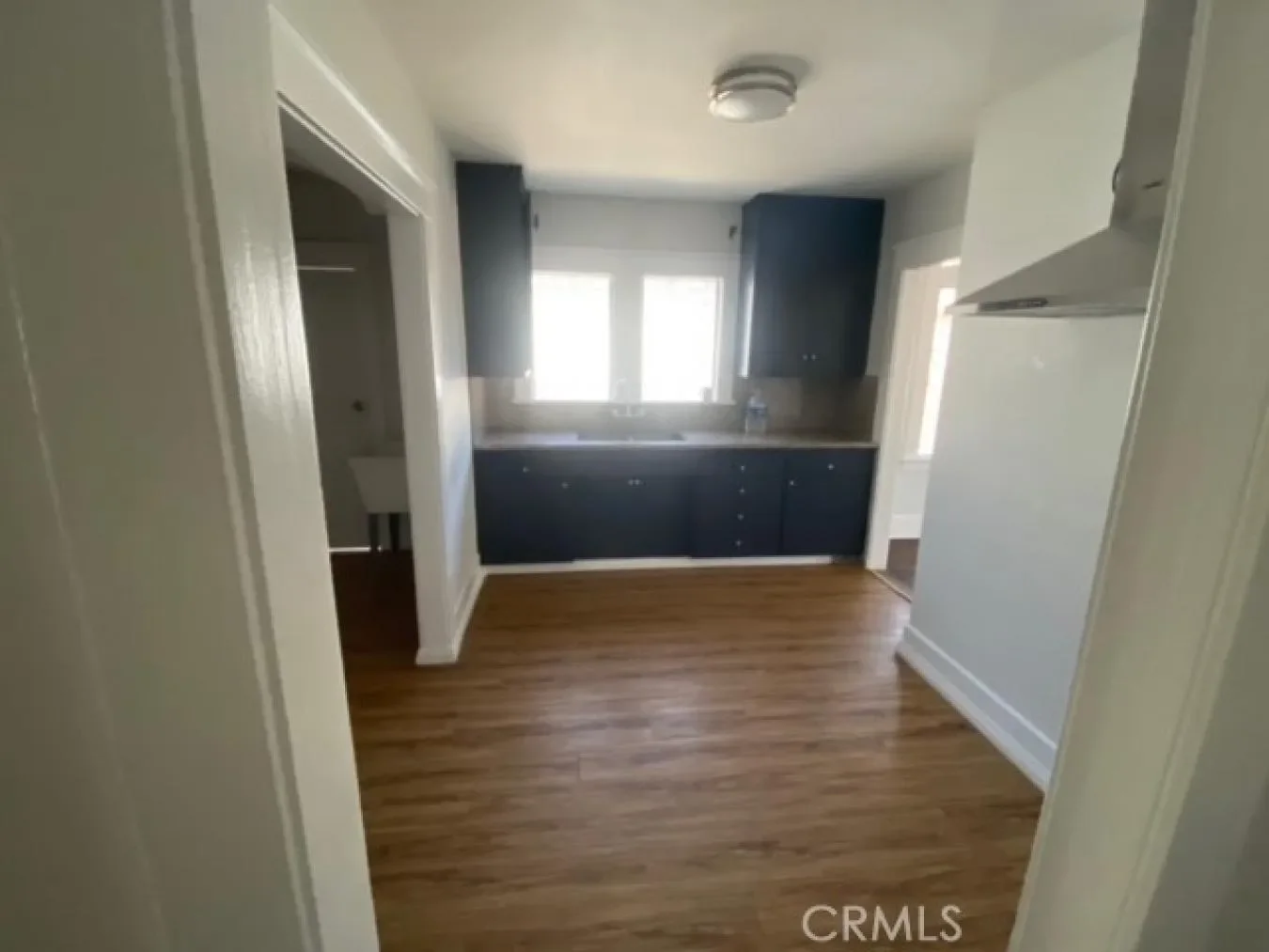 3030 12th Place, Los Angeles, California, United States. - Photo 20