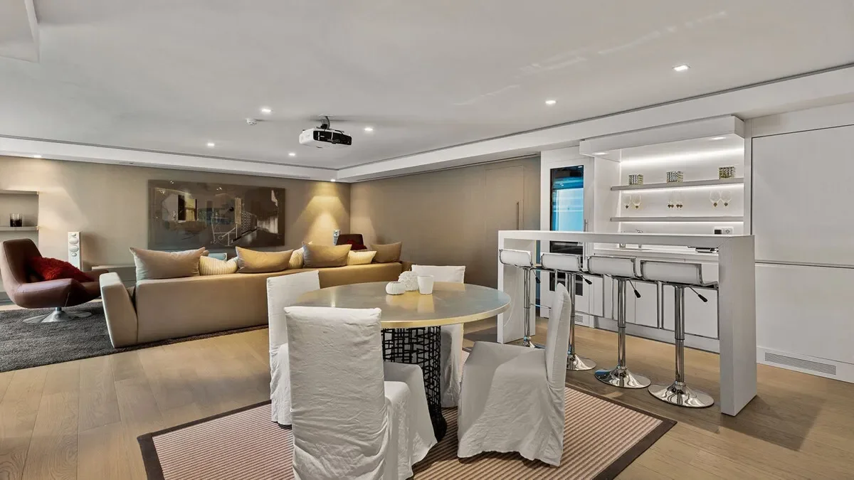Gallery photo 7