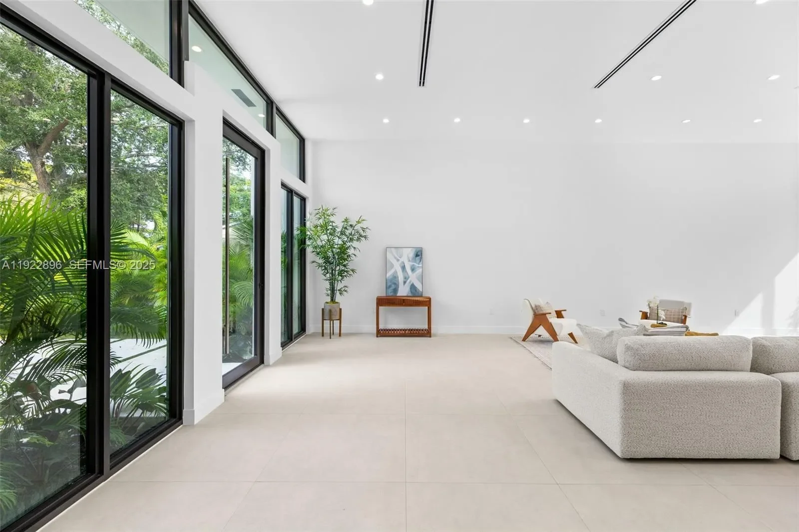 66 NW 50th St, Miami, Florida, United States. - Photo 3