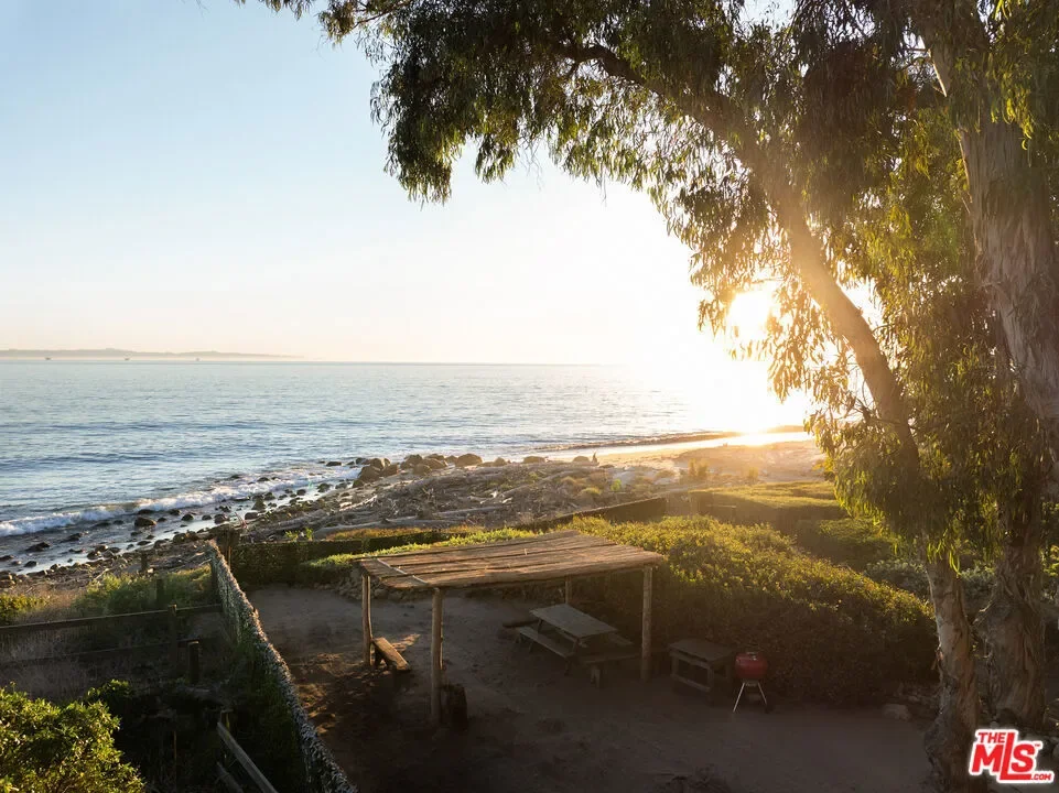 2937 Padaro Lane, Carpinteria, California, United States. - Photo 27