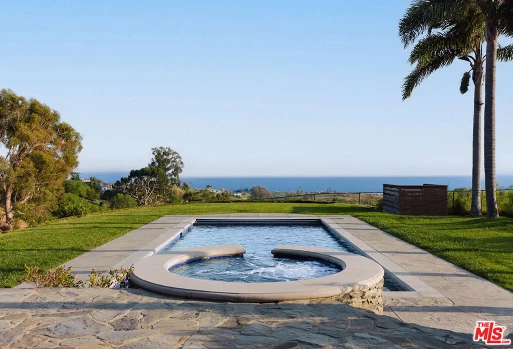 29660 Harvester Road, Malibu, California, United States. - Photo 31
