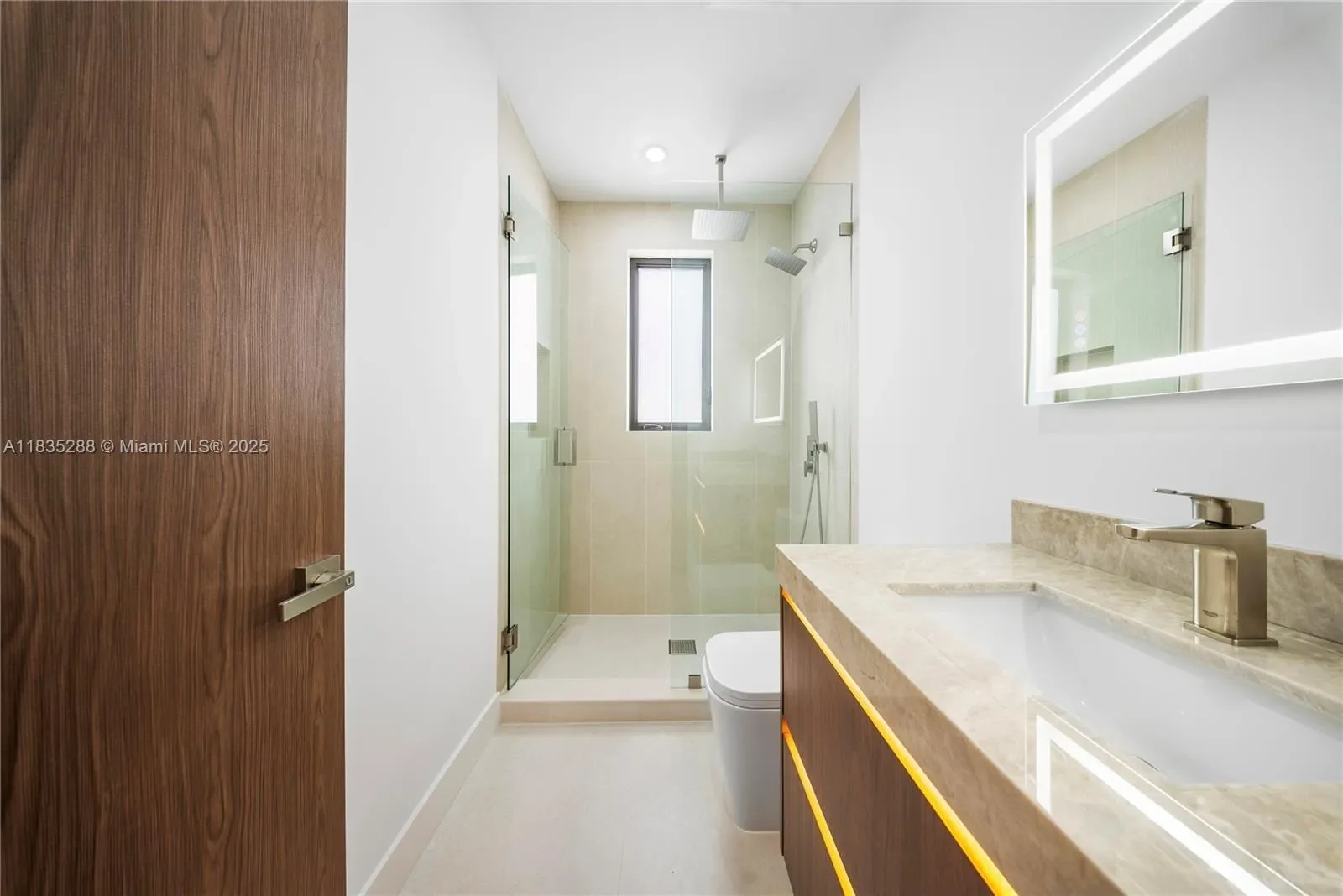 260 NW 47th St, Miami, Florida, United States. - Photo 16