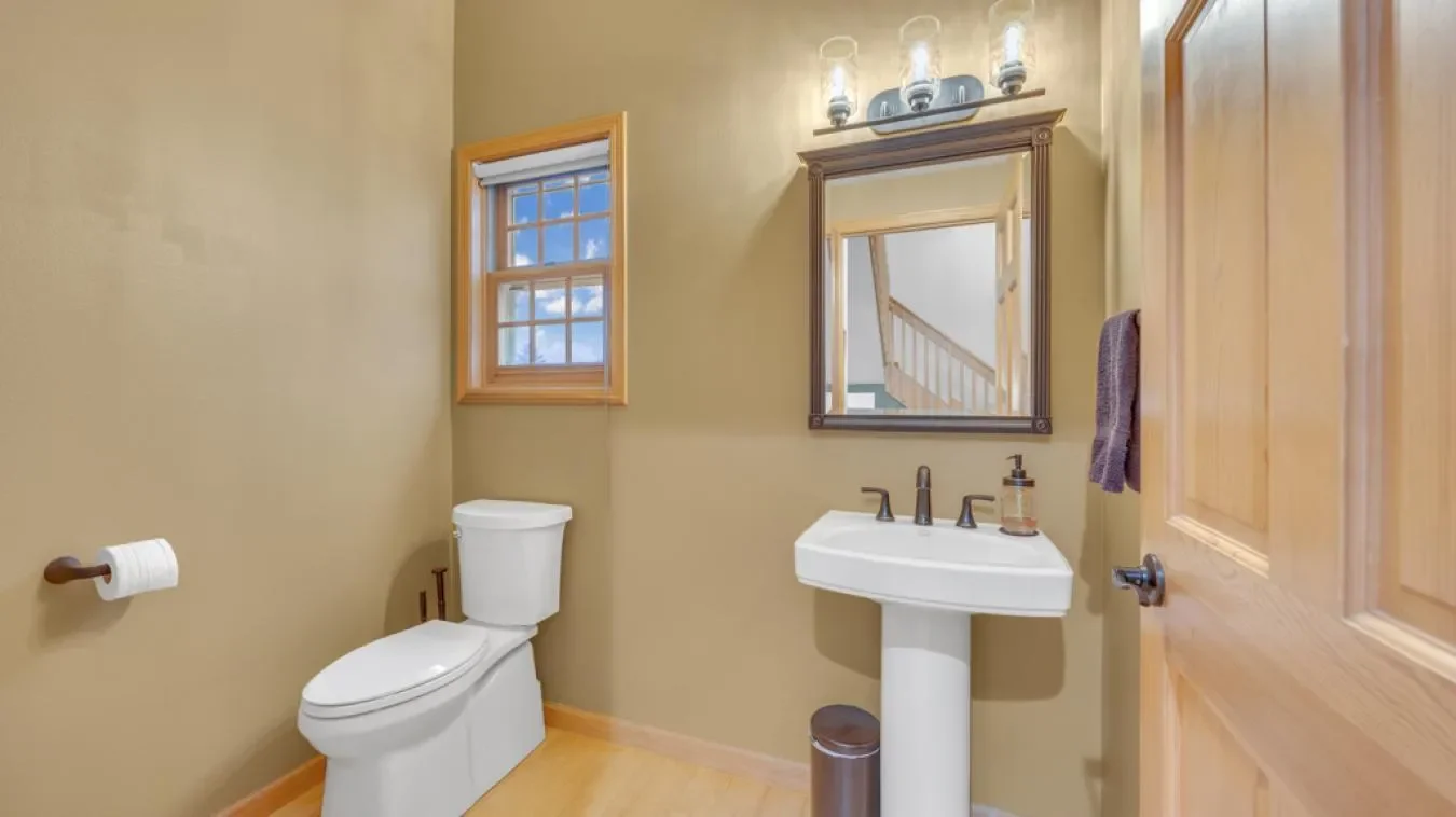 142 Maple St, Plymouth, Wisconsin, United States. - Photo 7