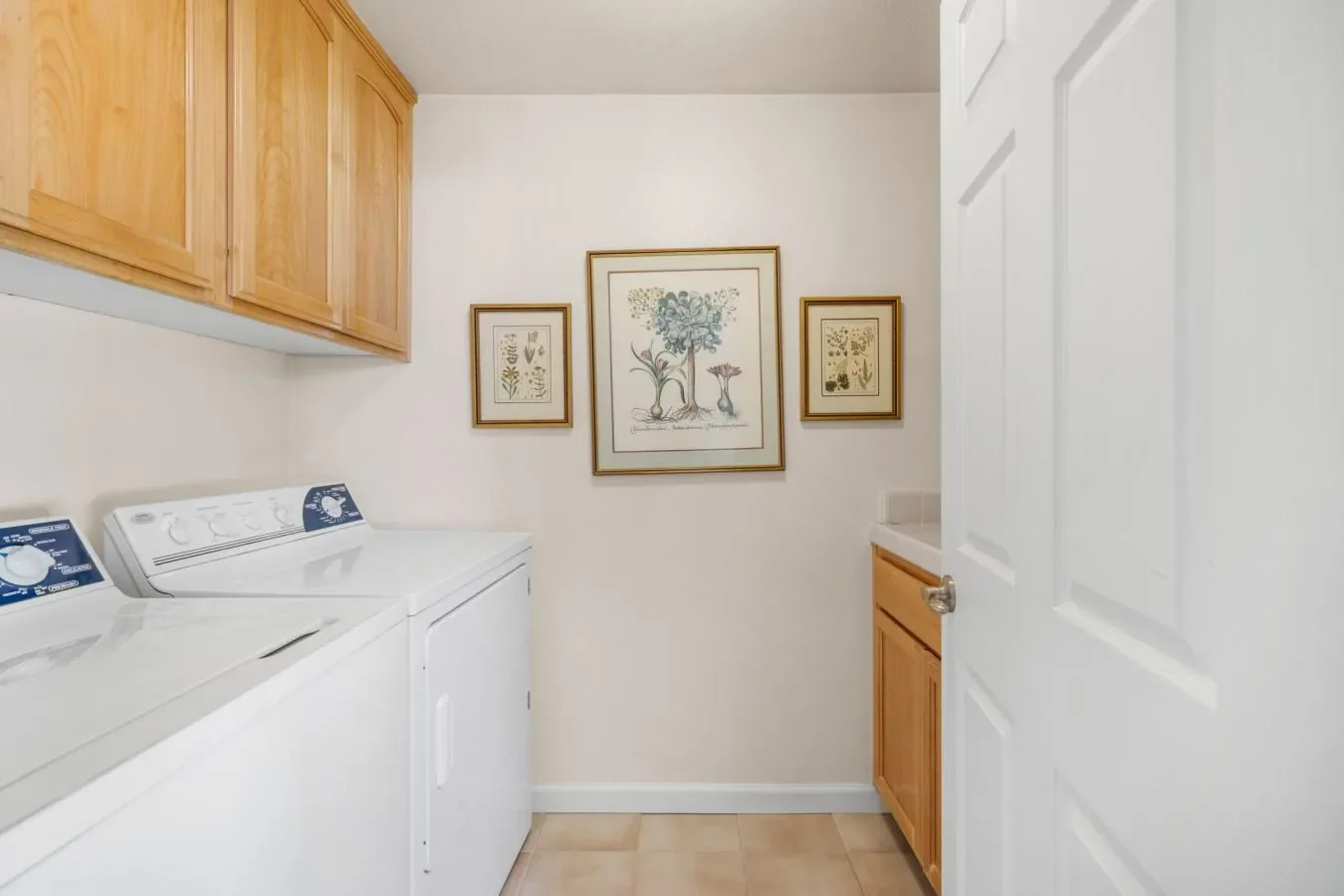 2736 Via Villaggio, Sacramento, California, United States. - Photo 32