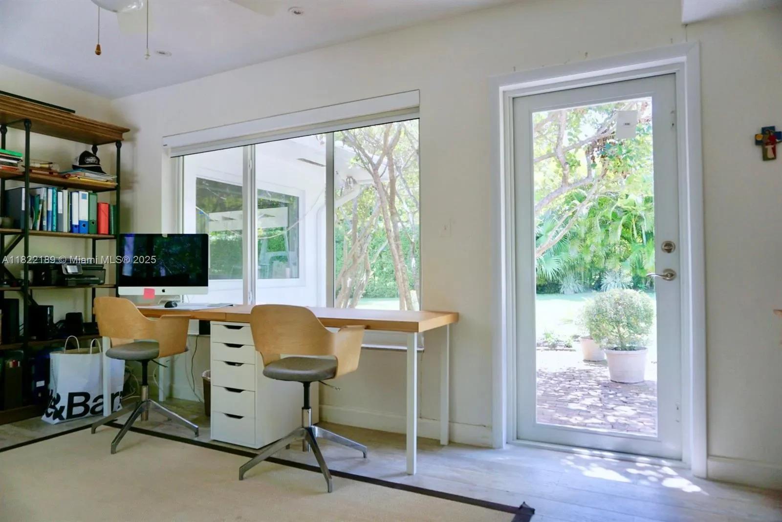 13200 SW 59th Ave, Coral Gables, Florida, United States. - Photo 19