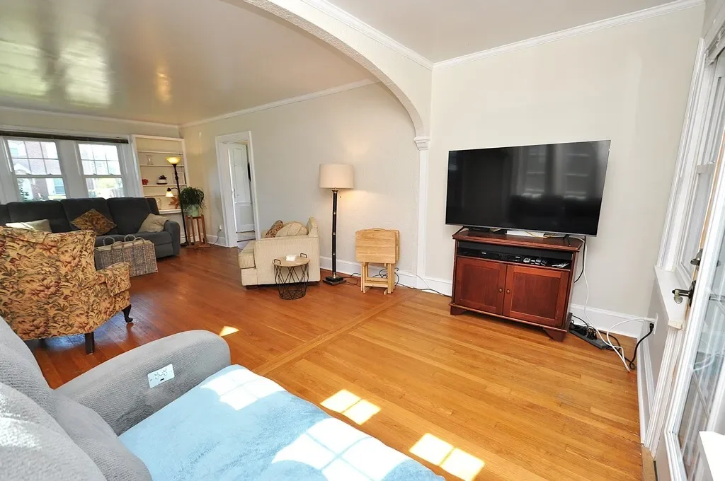 Gallery photo 9