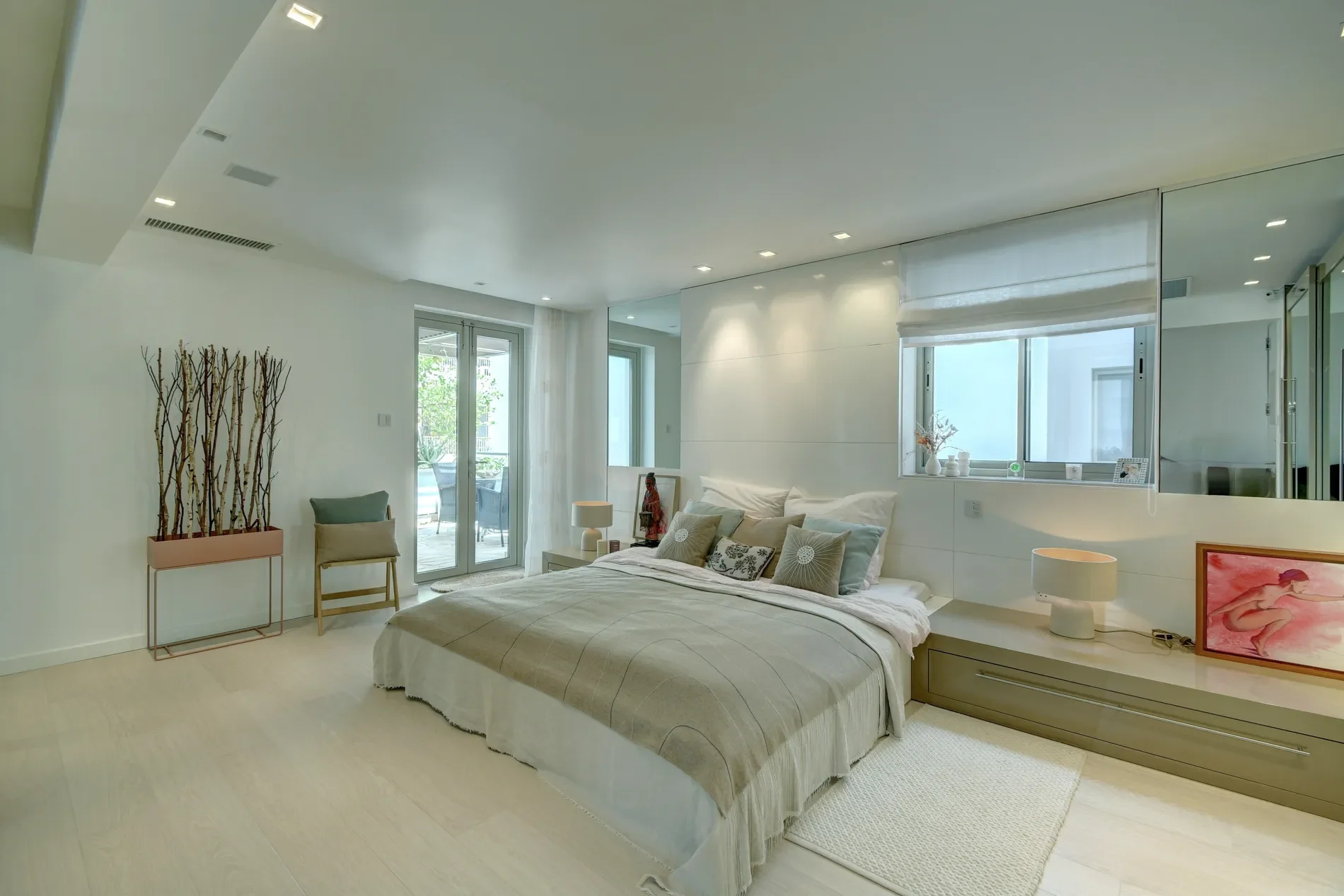 Gallery photo 9