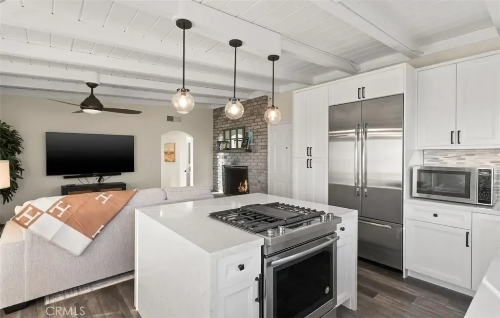 284 Chiquita, Laguna Beach, California, United States. - Photo 22