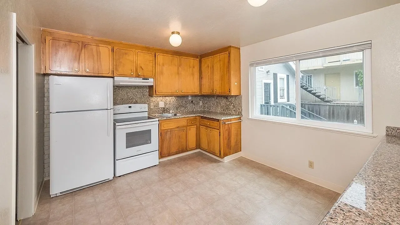 514 Baden Avenue, South San Francisco, California, United States. - Photo 12