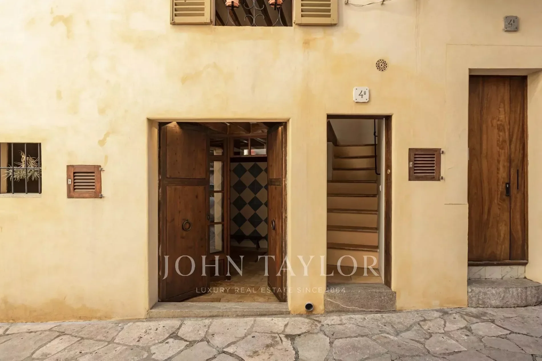 Gallery photo 9