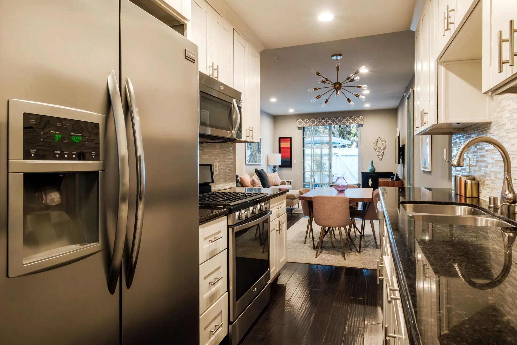 11445 Moorpark Street Unit 8, North Hollywood, CA 91602, Los Angeles, California, United States. - Photo 17
