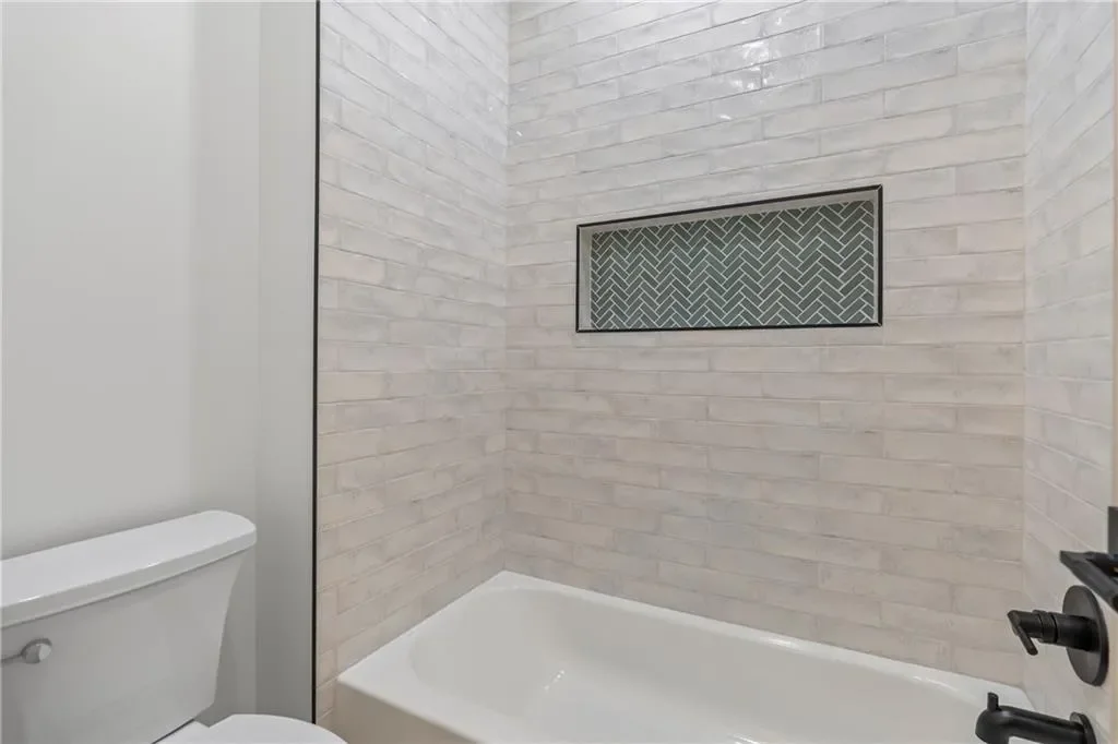 219 Poplar Street NW, Lilburn, Georgia, United States. - Photo 62