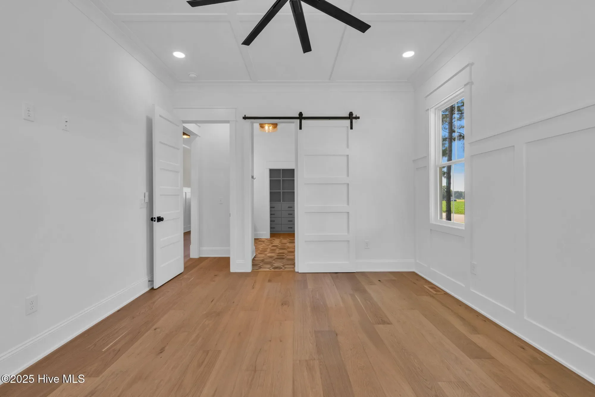 Gallery photo 12