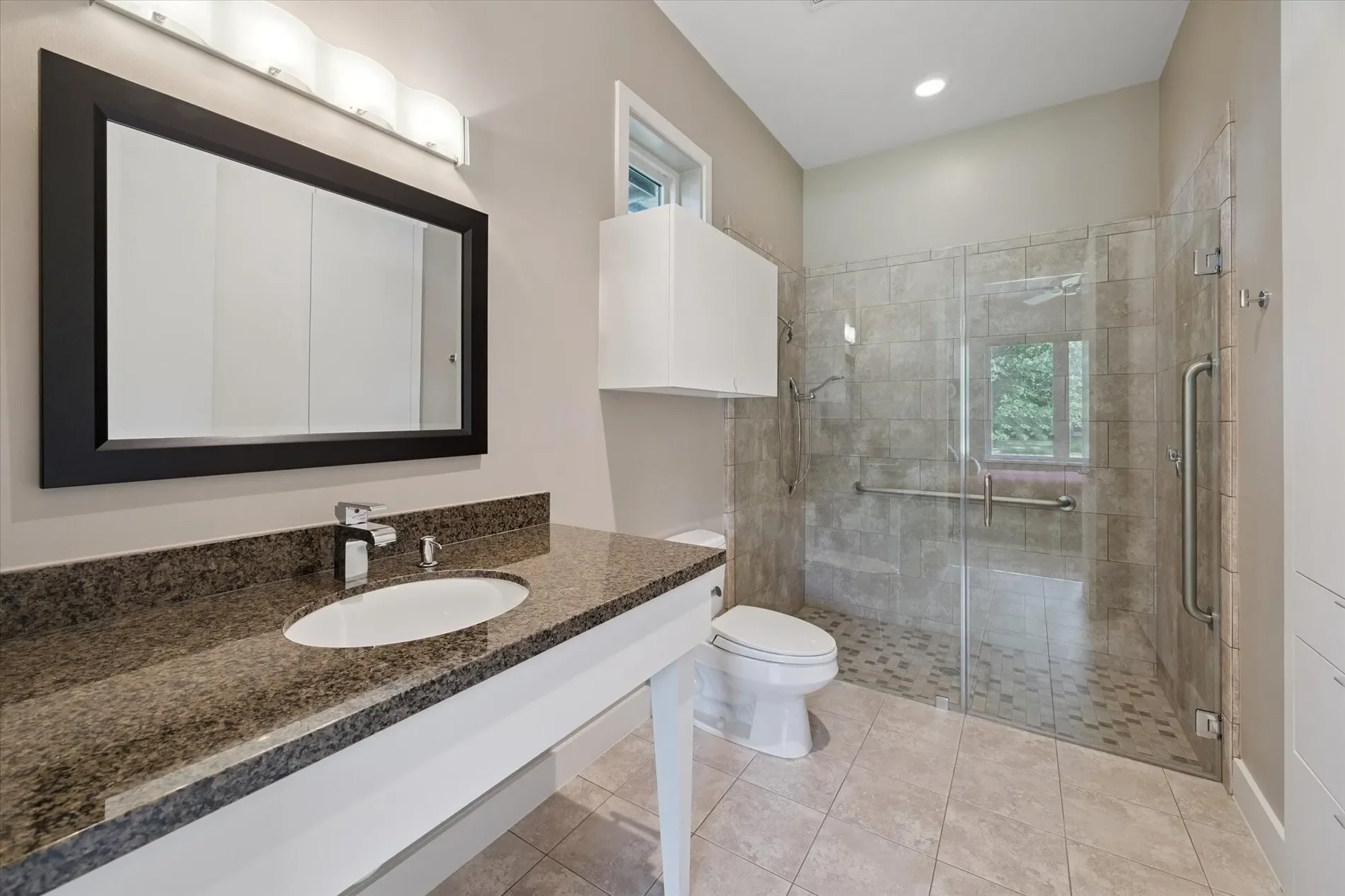 863 W 42nd Street, Houston, TX 77018, Houston, Texas, United States. - Photo 1