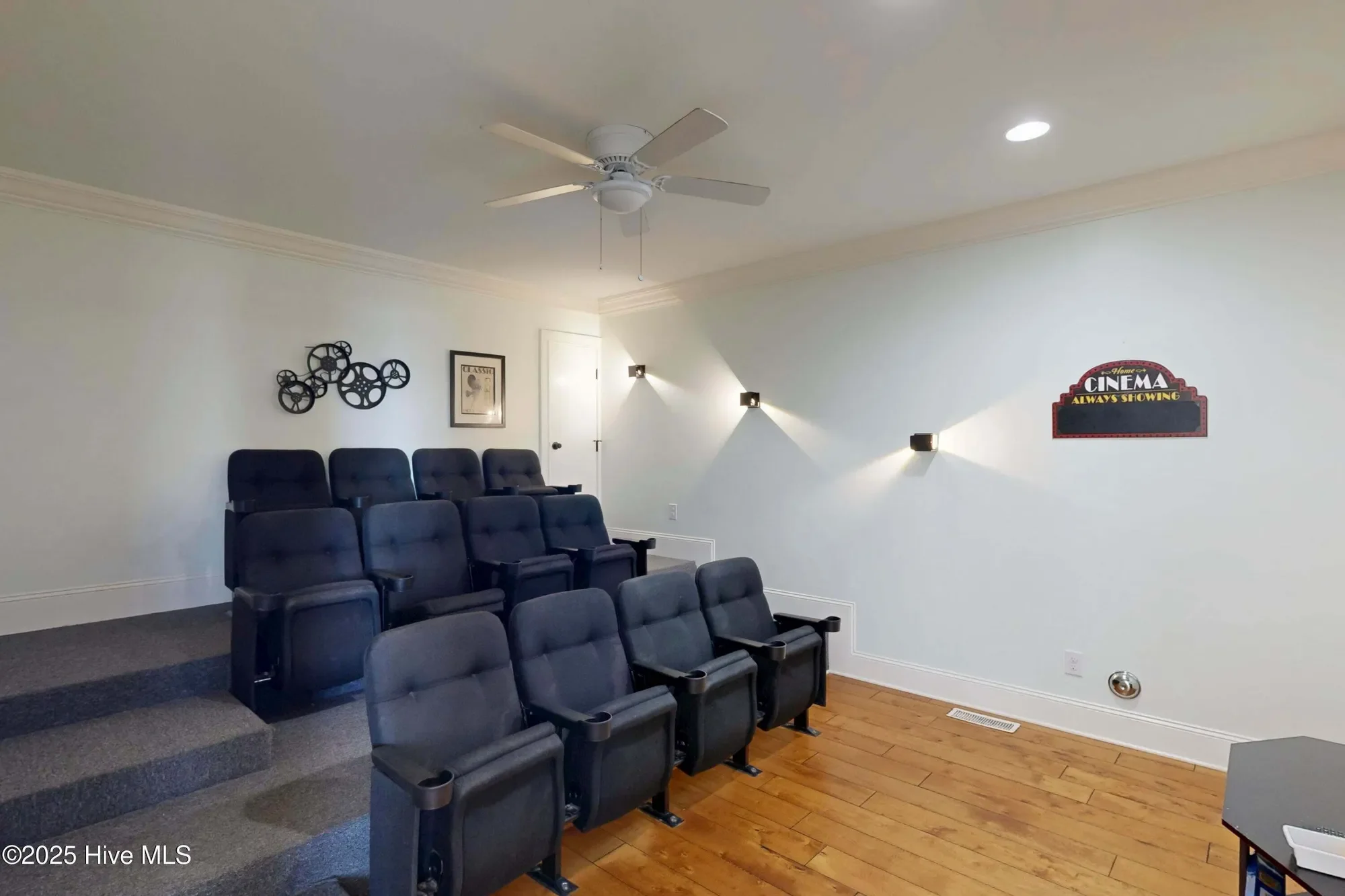Gallery photo 11