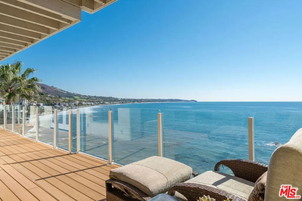 31532 Victoria Point Road, Malibu, California, United States. - Photo 14