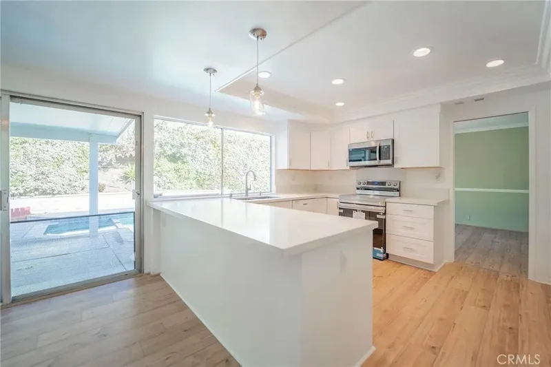 25401 Helena Circle, Mission Viejo, California, United States. - Photo 12