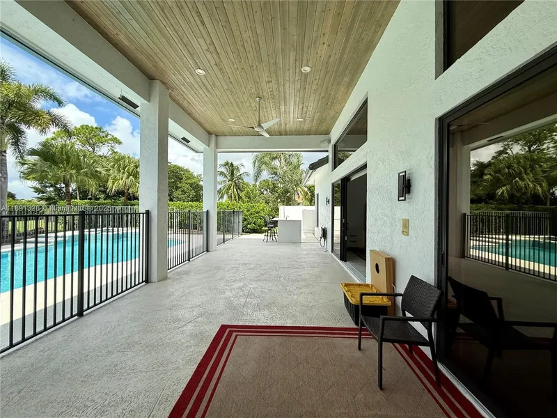 14984 Roan Ct, Wellington, FL 33414, Wellington, Florida, United States. - Photo 19