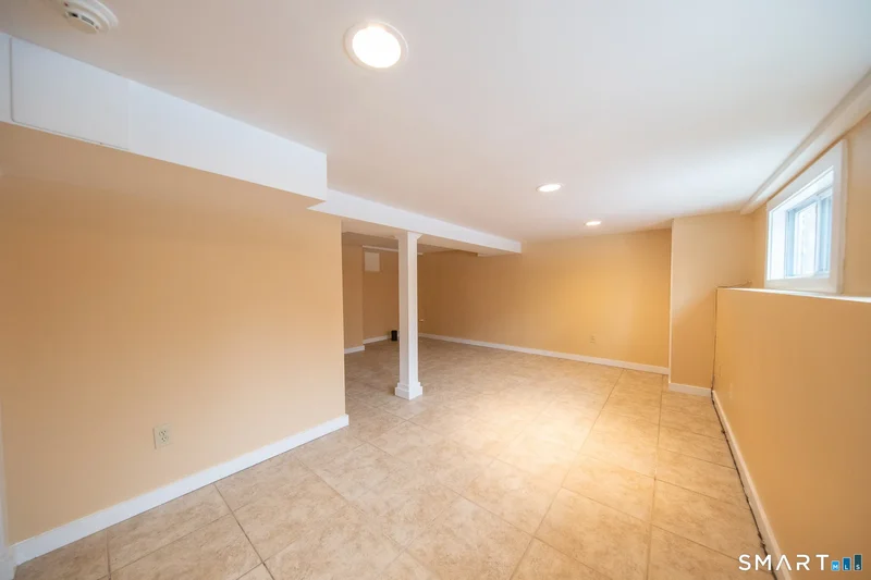 15 Coral Drive, Shelton, Connecticut, United States. - Photo 24
