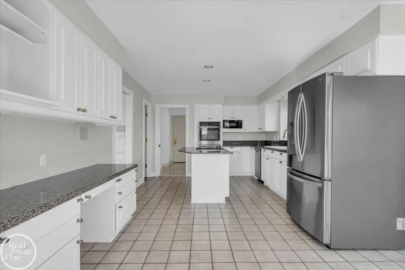770 N Riverside, Saint Clair, MI, 48079, USA, Saint Clair, Michigan, United States. - Photo 92