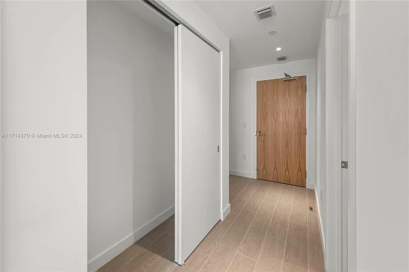 500 Alton Rd 908, Miami Beach, Florida, United States. - Photo 23