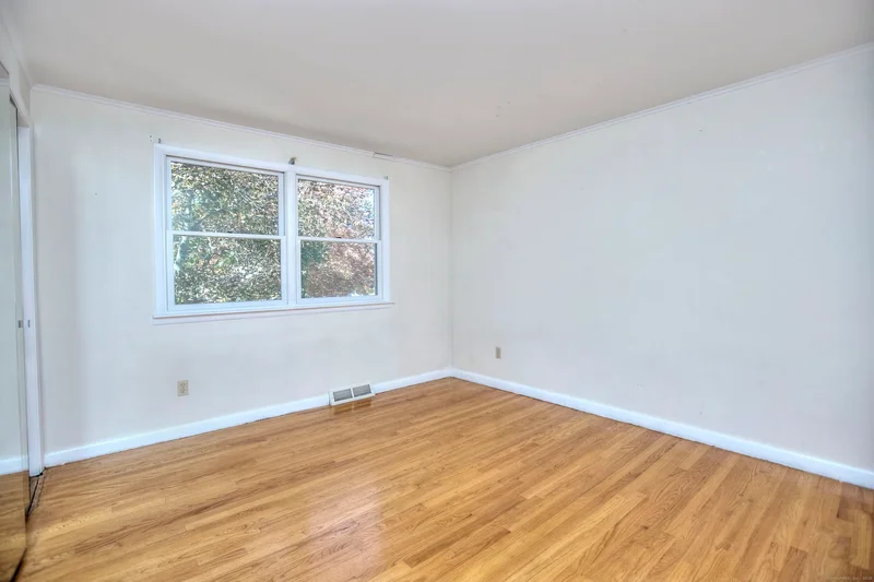 79 Mayfair Road, Fairfield, Connecticut, United States. - Photo 24