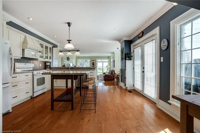 849 Beach Boulevard, Hamilton, ON L8H 6Z5, Hamilton, Ontario, Canada. - Photo 26