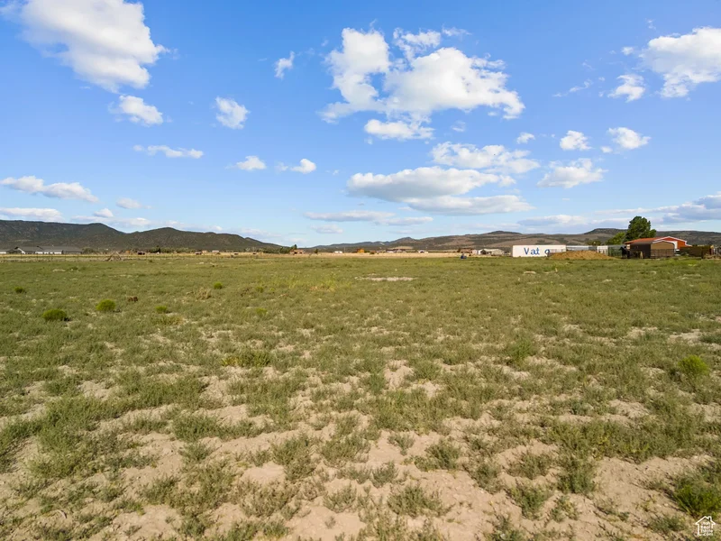 7745 N 1800 S, Cedar City, Utah, United States. - Photo 12
