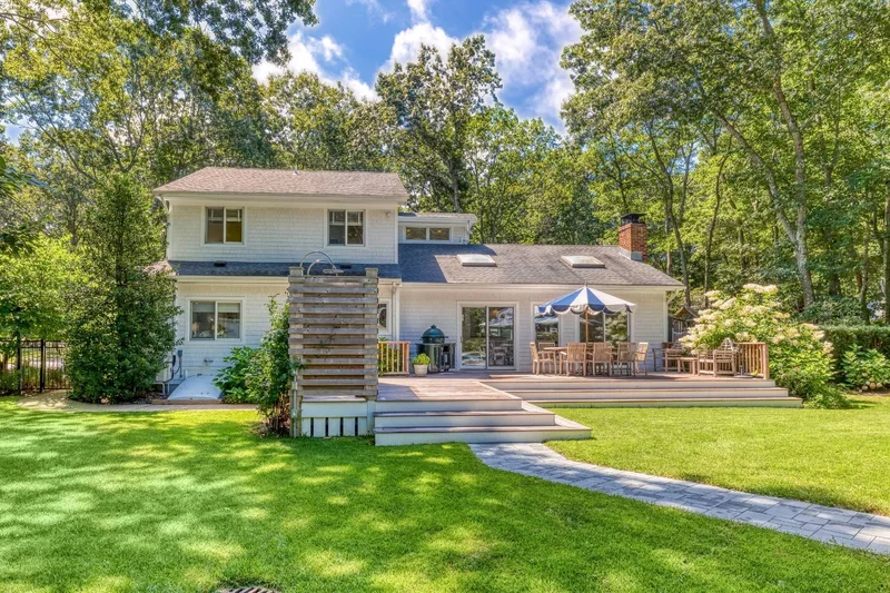 17 Crescent Way, Shelter Island Heights, New York, United States. - Photo 13
