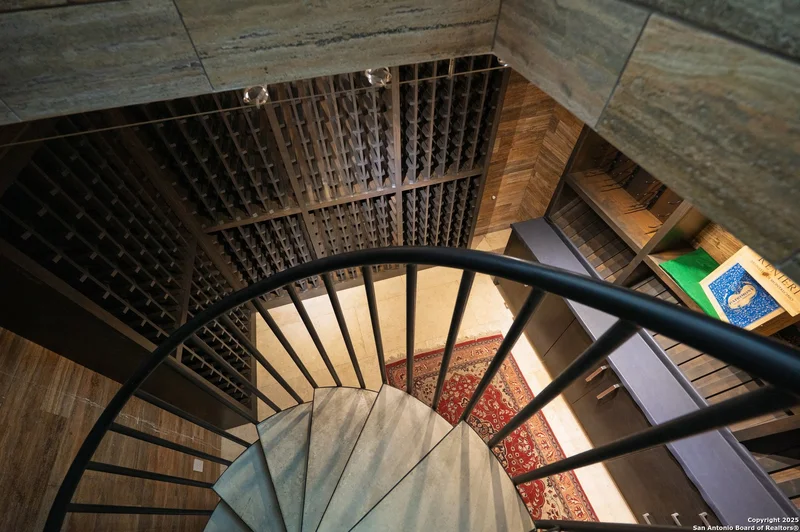 100 Canterbury Hill, Terrell Hills, TX 78209, San Antonio, Texas, United States. - Photo 20