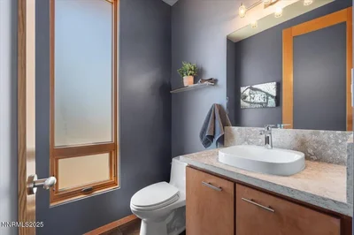Thumbnail 53