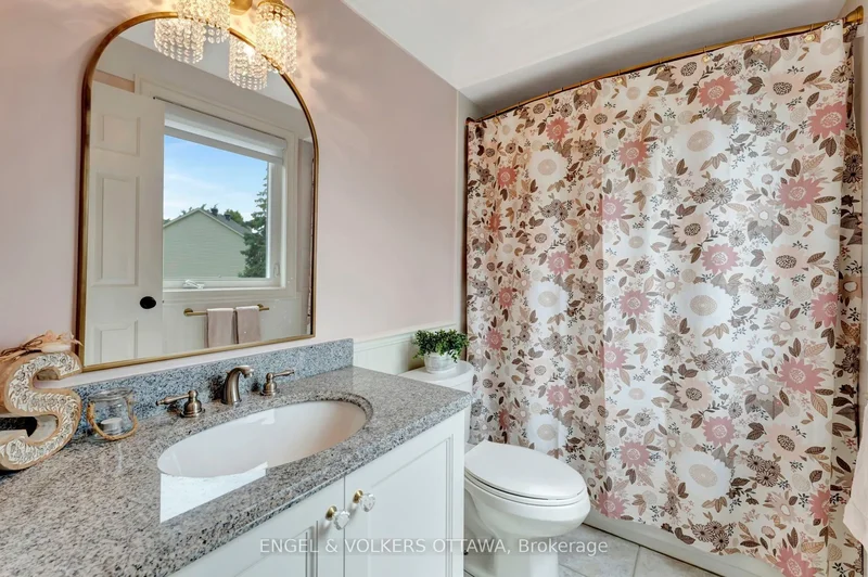 14 Belton Avenue, Ottawa, Ontario, Canada. - Photo 22