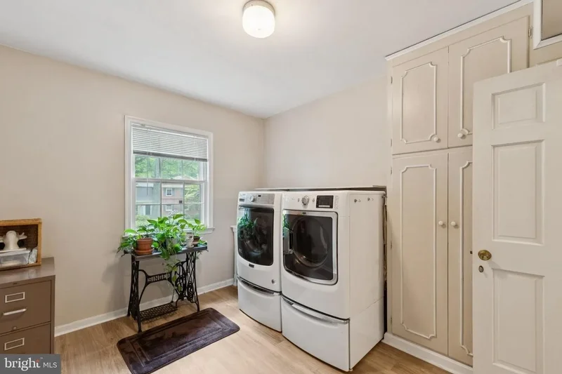 7605 HACKAMORE DR, POTOMAC, MD, 20854, USA, Rockville, Maryland, United States. - Photo 28