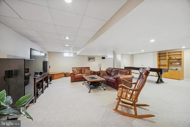 45 TANGLEWOOD DR DRIVE, SCHWENKSVILLE, PA 19473, Schwenksville, Pennsylvania, United States. - Photo 43