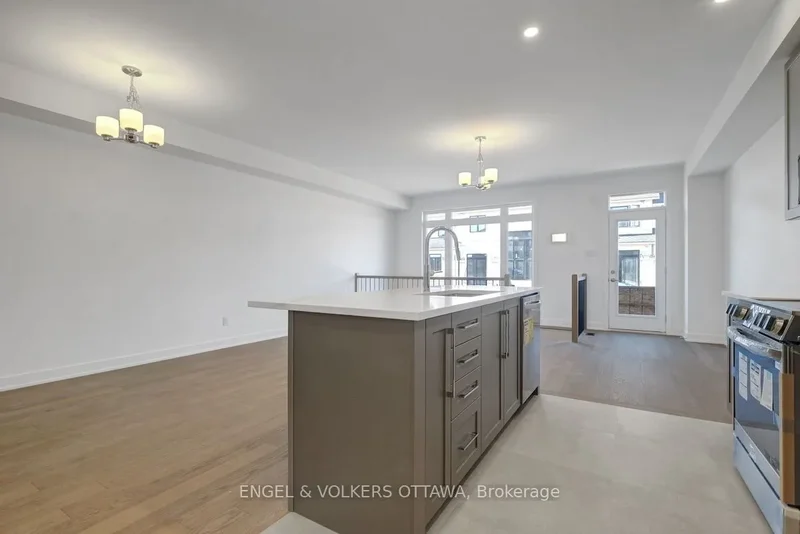 95 San Felice Circle, Ottawa, Ontario, Canada. - Photo 19