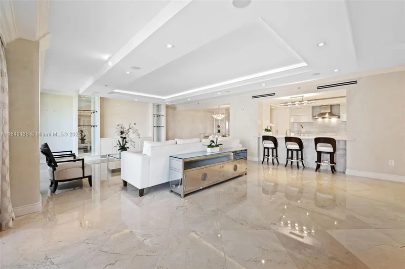 10205 Collins Ave 404, Bal Harbour, Florida, United States. - Photo 4