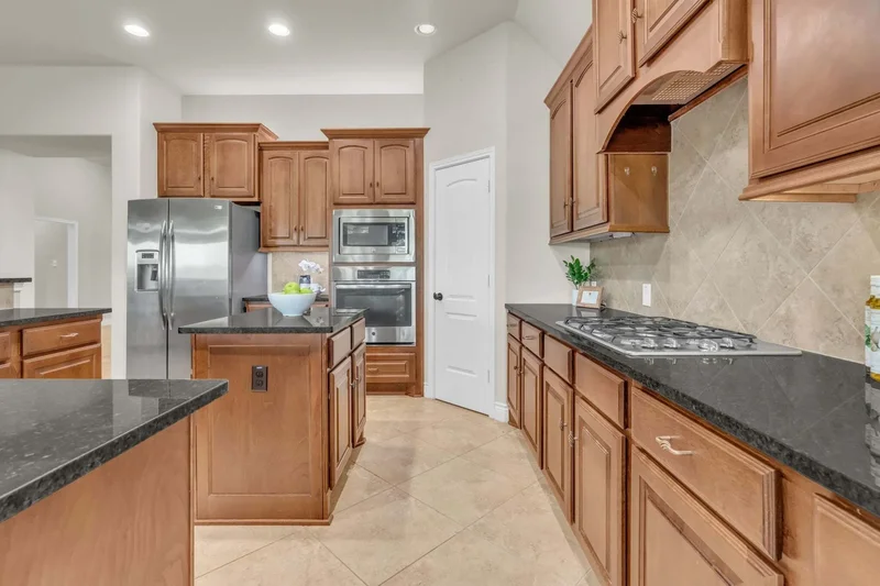 119 Colina Vista Way, Montgomery, TX 77316, Montgomery, Texas, United States. - Photo 8