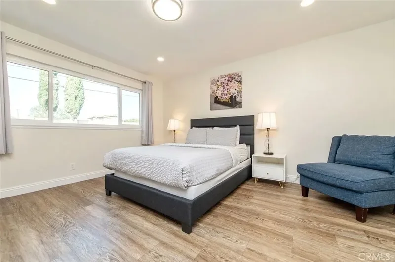 649 Heather, Placentia, California, United States. - Photo 14