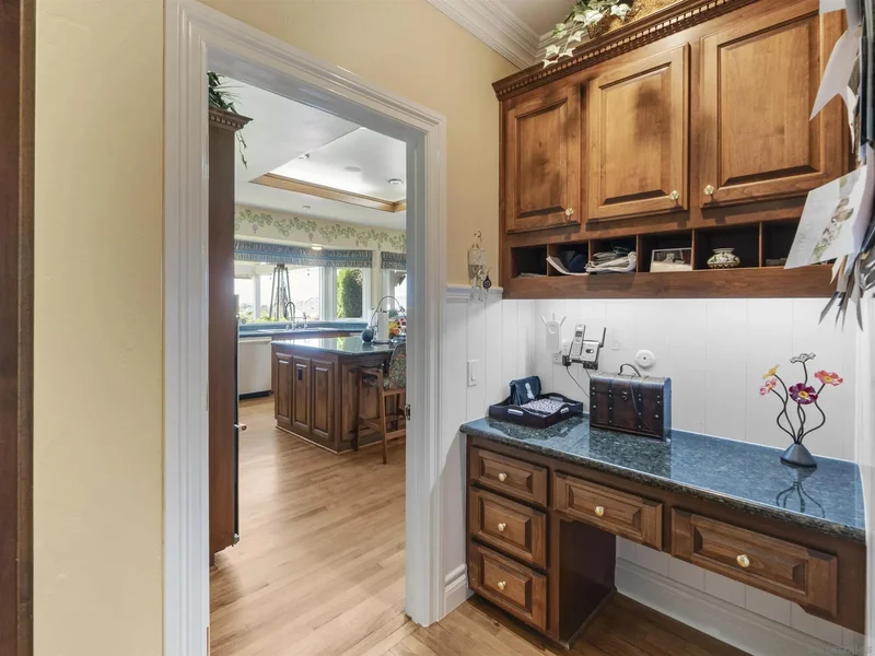 17502 Corte Lomas Verdes, Poway, California, United States. - Photo 59