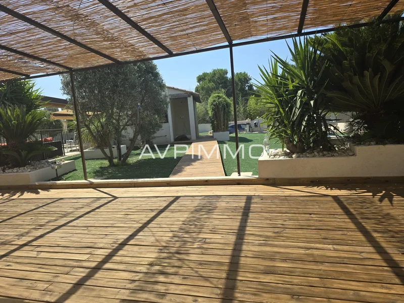 Exceptional Villa with Guest House and Two Swimming Pools A Haven of Peace