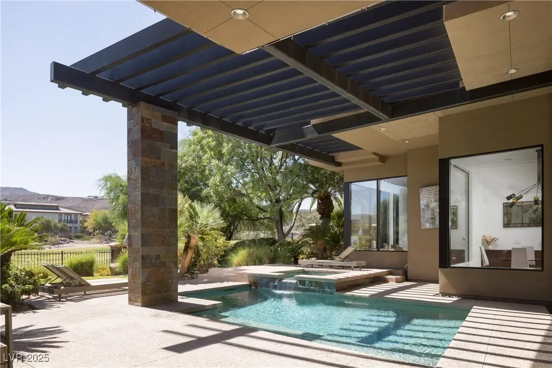1501 Foothills Village Drive, Henderson, Nevada, United States. - Photo 2