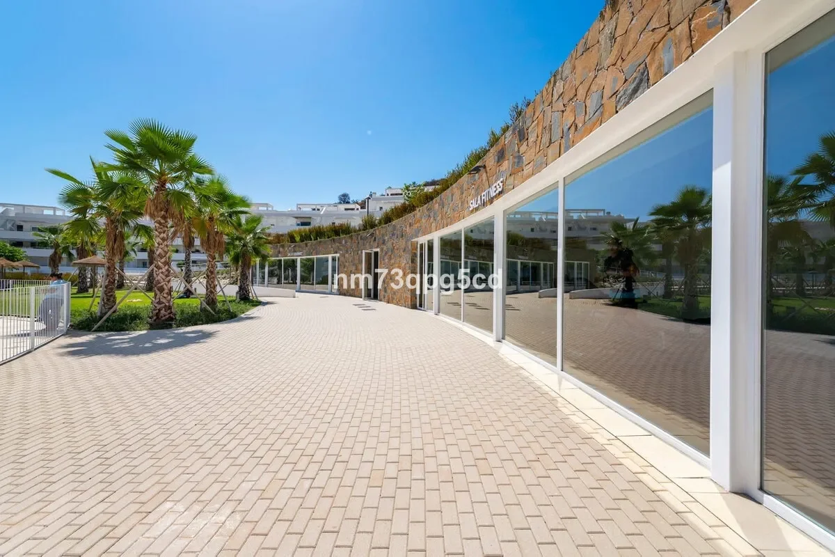 Exterior photo 6