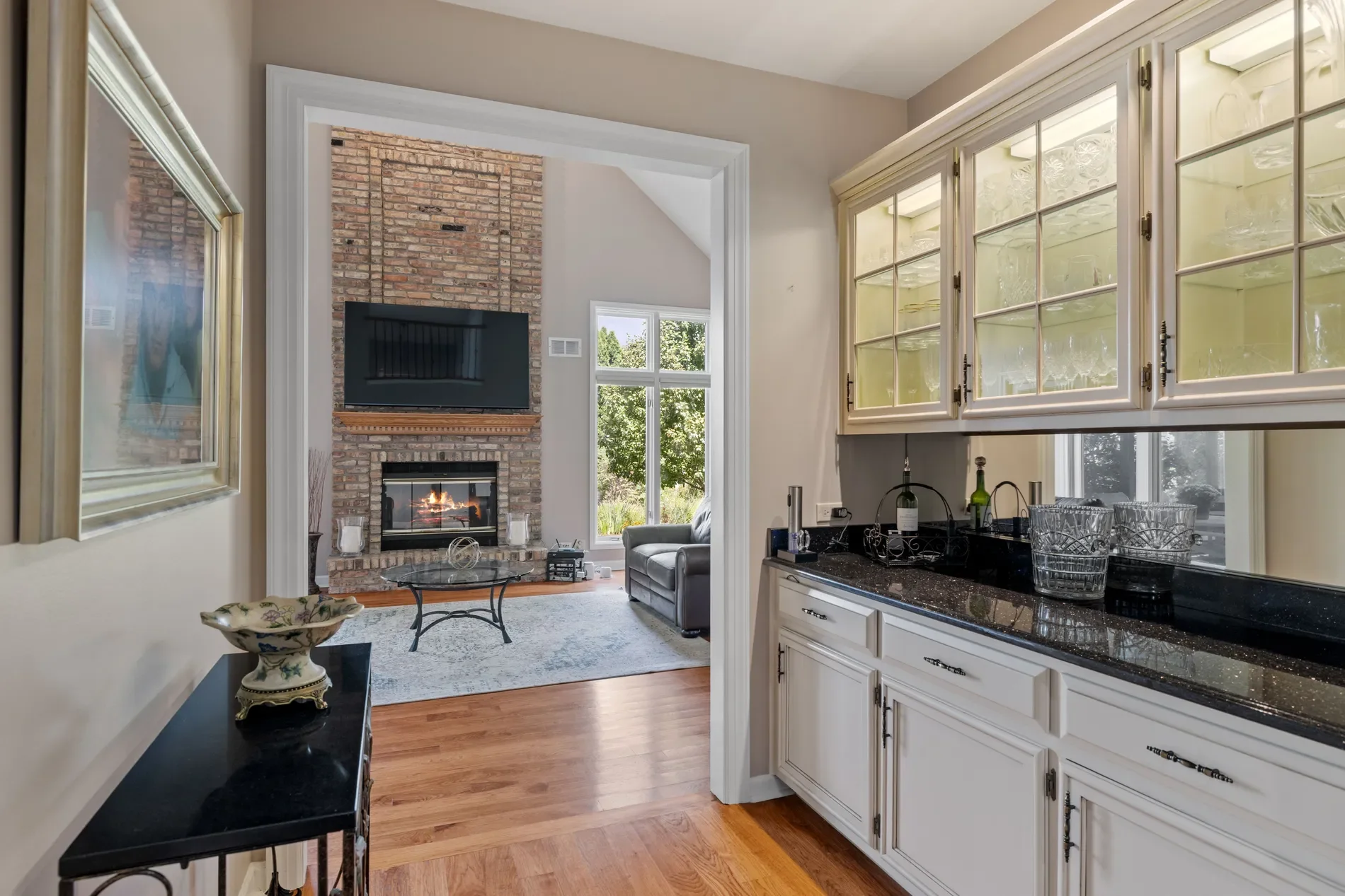 55 Chesterfield Court , Burr Ridge, IL 60522, Burr Ridge, Illinois, United States. - Photo 19