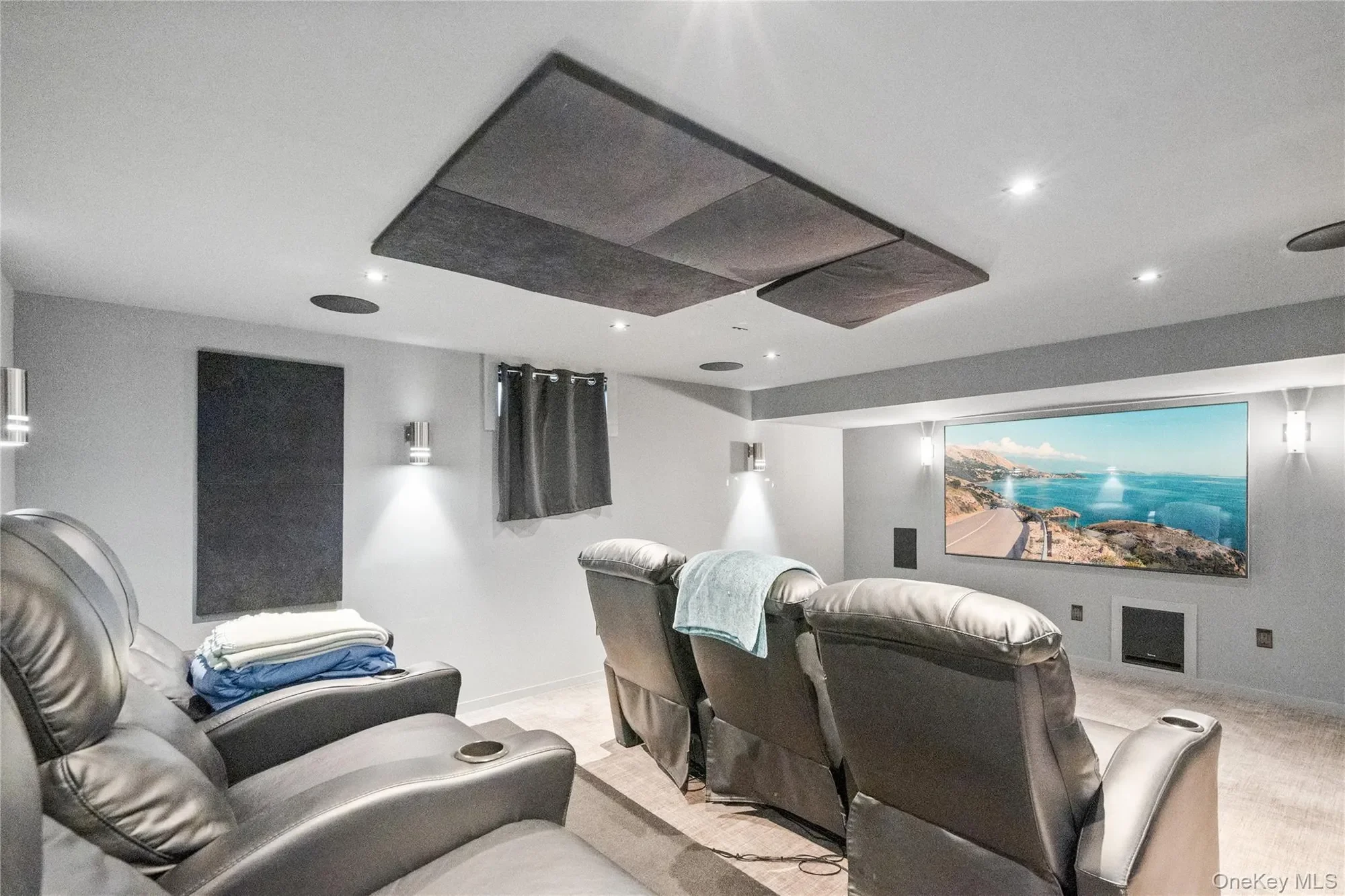 9 Peacock Path, East Quogue, NY 11942, East Quogue, New York, United States. - Photo 22