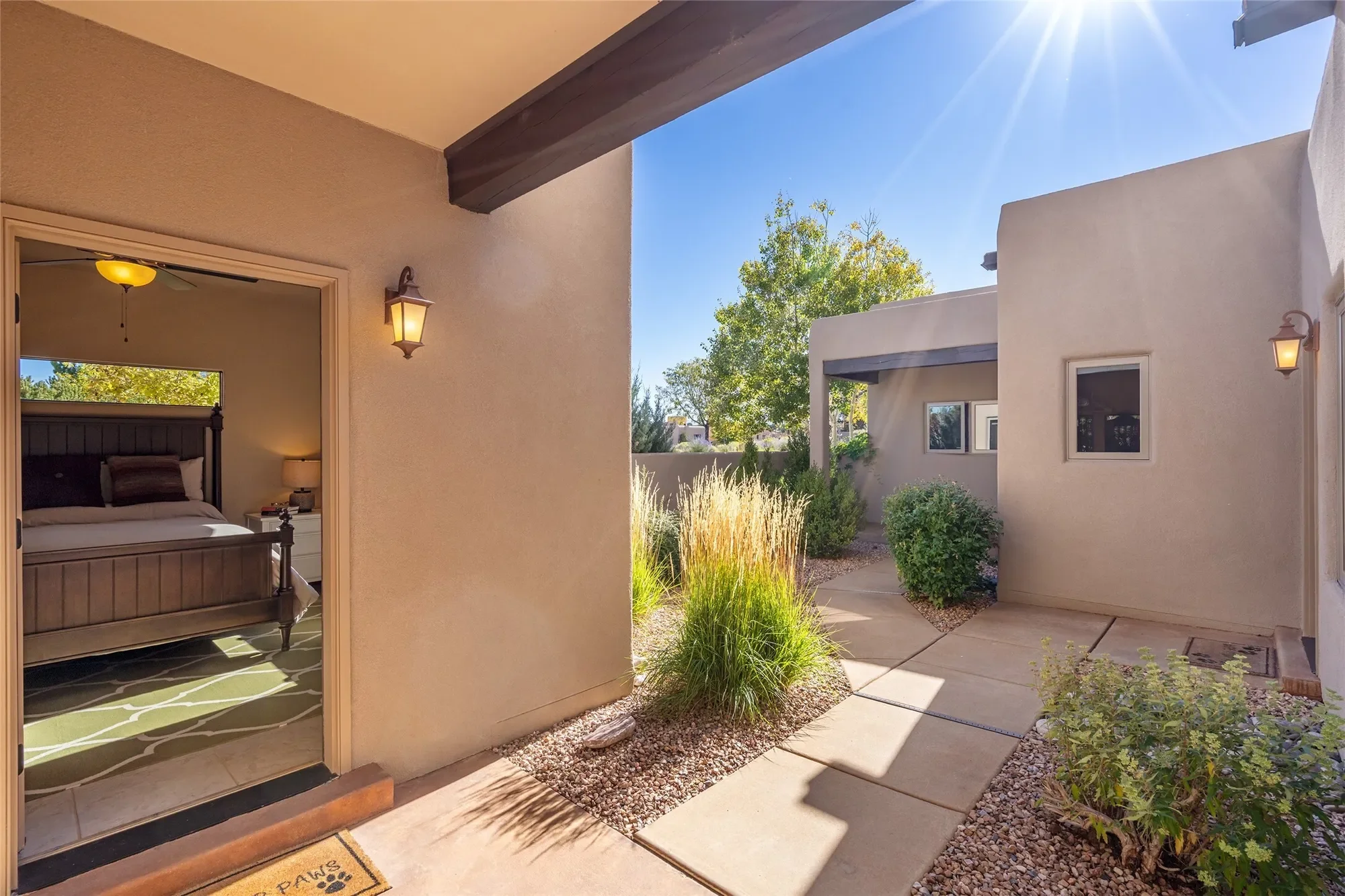 9 E Avenida Sebastian, Santa Fe, NM 87506, Santa Fe, New Mexico, United States. - Photo 26